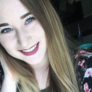 Meet your Posher, Chelsey